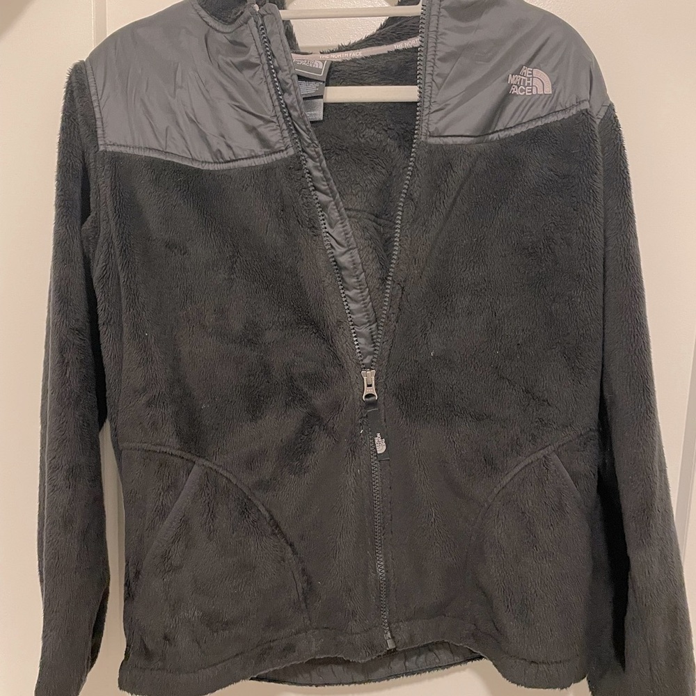 Soft Black Northface Fleece